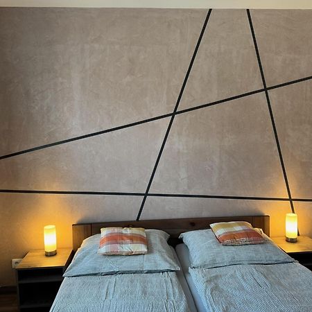 Apartmany Catalina Nesvady Esterno foto