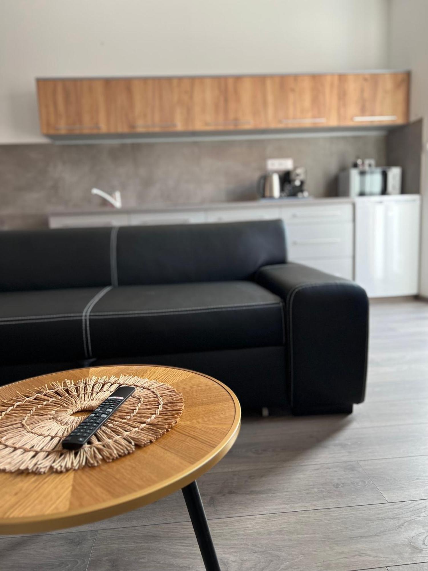 Apartmany Catalina Nesvady Esterno foto