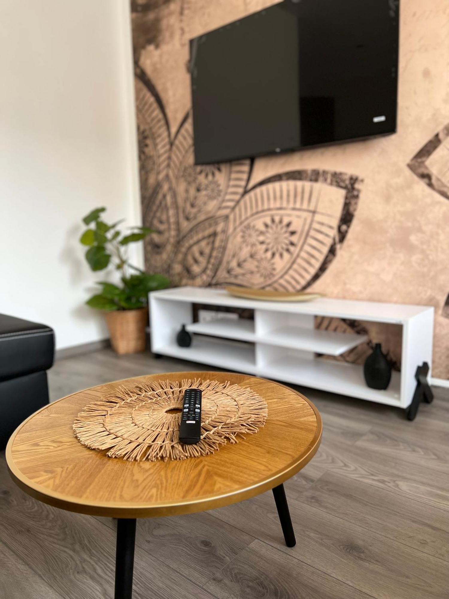 Apartmany Catalina Nesvady Esterno foto