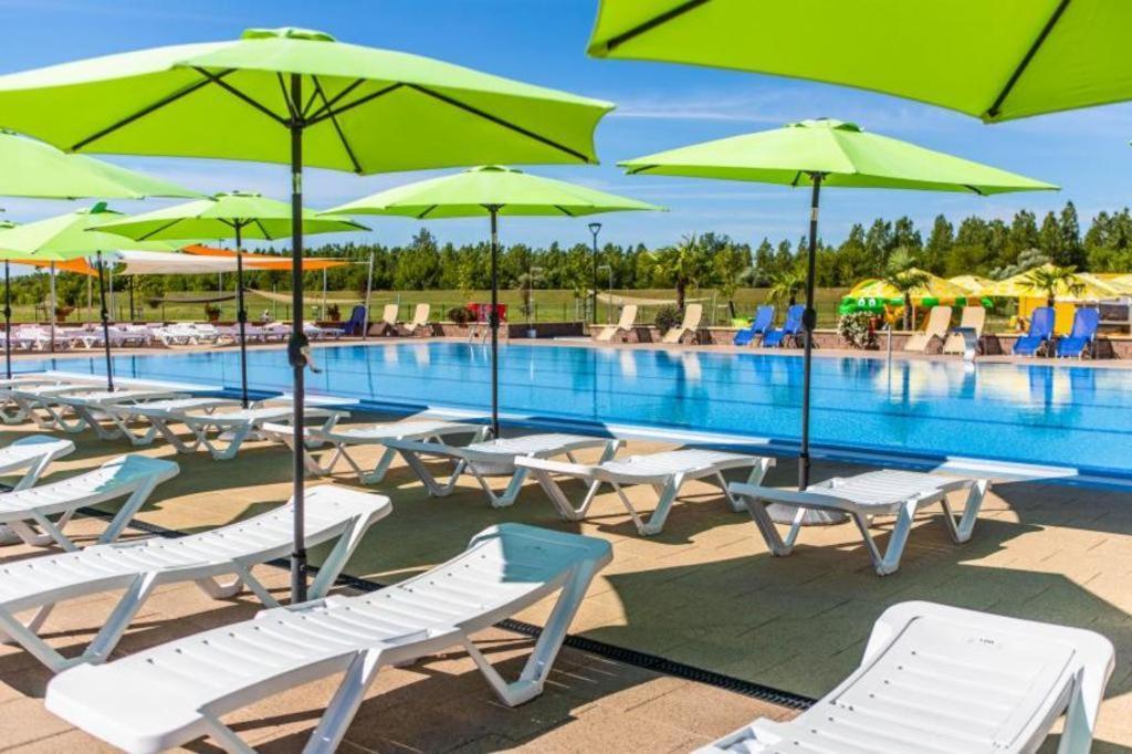 Apartmany Catalina Nesvady Esterno foto