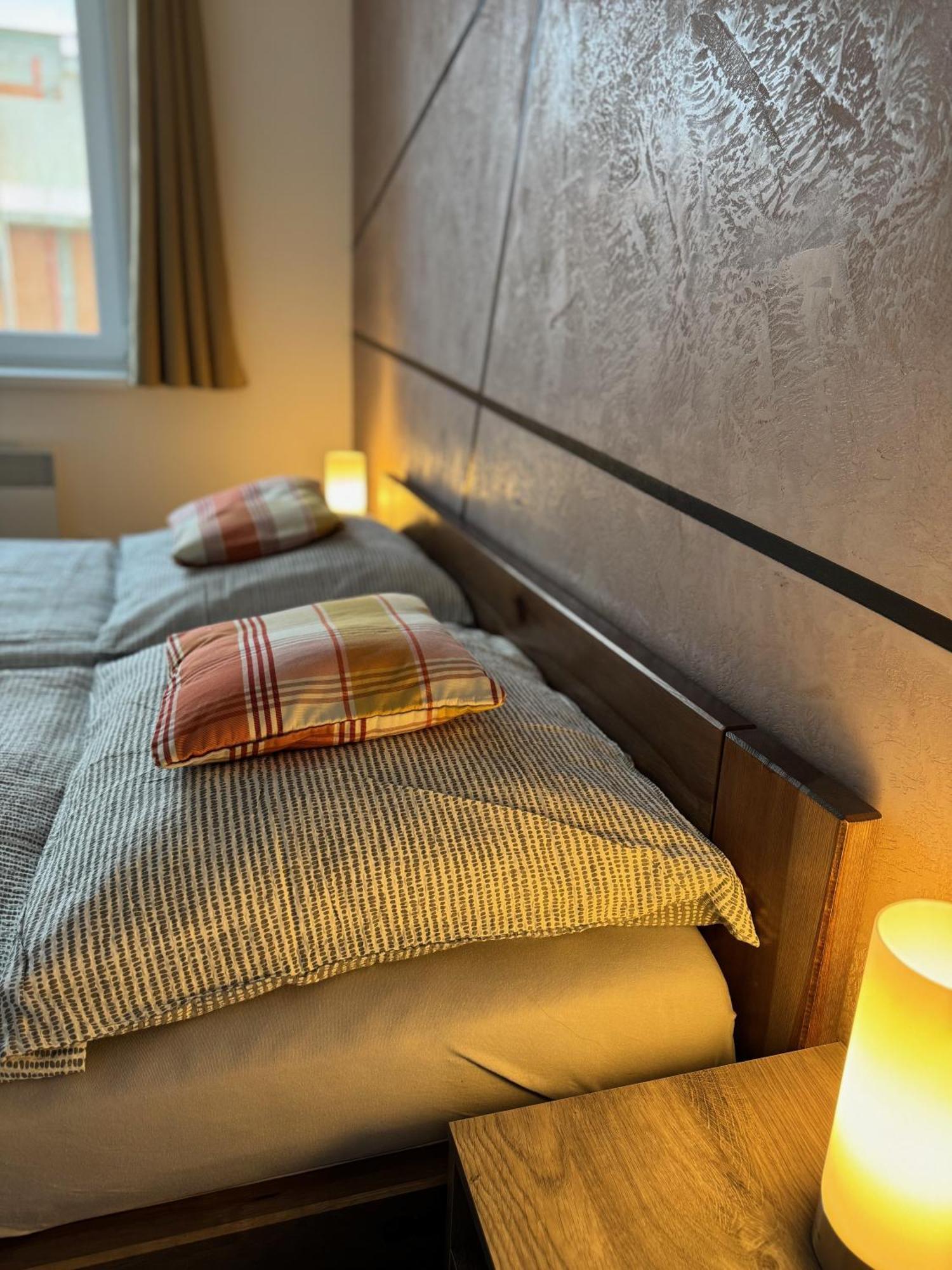 Apartmany Catalina Nesvady Esterno foto